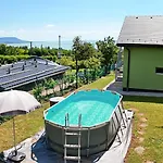 No 109 House Beautiful View With Pool Balatongyörök