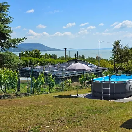 No 109 House Beautiful View With Pool Casa vacanze *